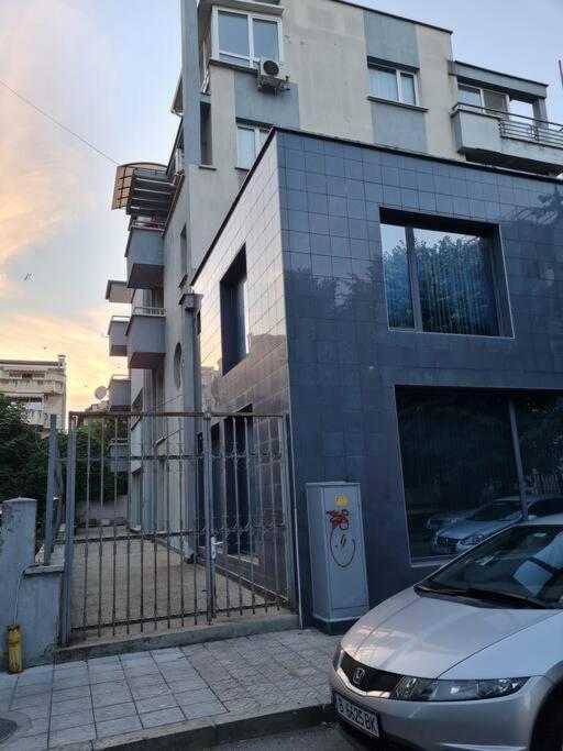 Studio Slavyanska Varna Exteriör bild